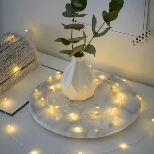 Konstsmide, guirlandes lumineuses de Noël Guirlande Led A Pile, 20 Diodes Ambrees, Fil Argente